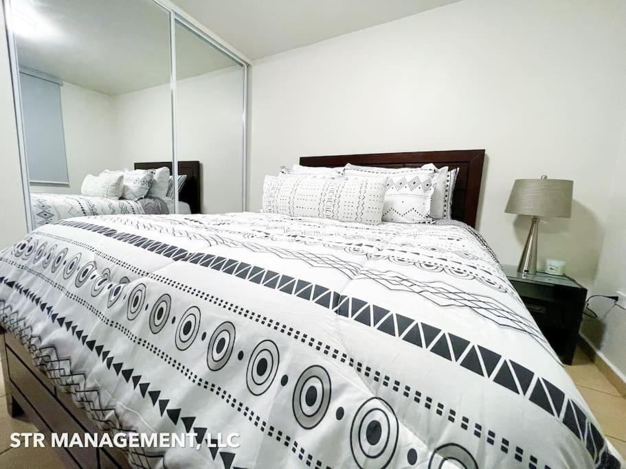 Upscale Condo At Aquatika Beach & Vacation Villas Loiza Kültér fotó